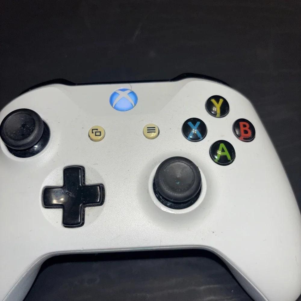 Microsoft Xbox One Wireless Controller White Model 1708 Bluetooth Tested OEM